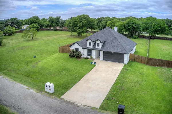 $360,000 | 10605 Lago Vista, Quinlan, TX 75474