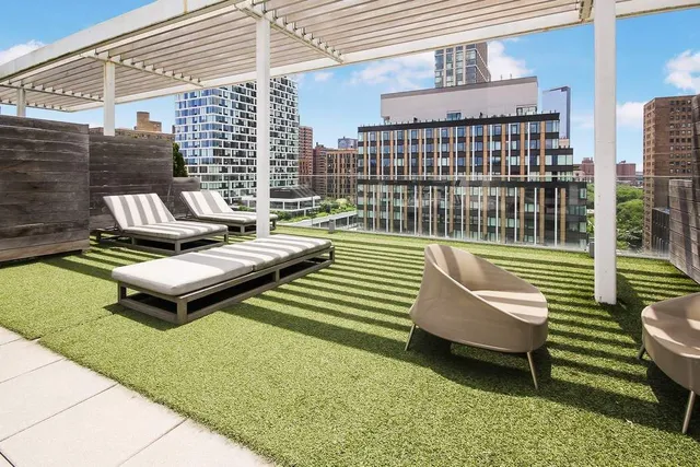 $999,900 | 100 Norfolk Street, Unit 1A | Lower East Side