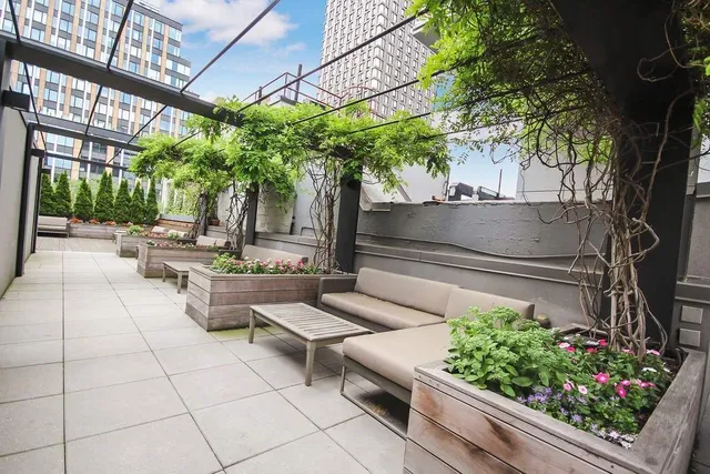 $999,900 | 100 Norfolk Street, Unit 1A | Lower East Side