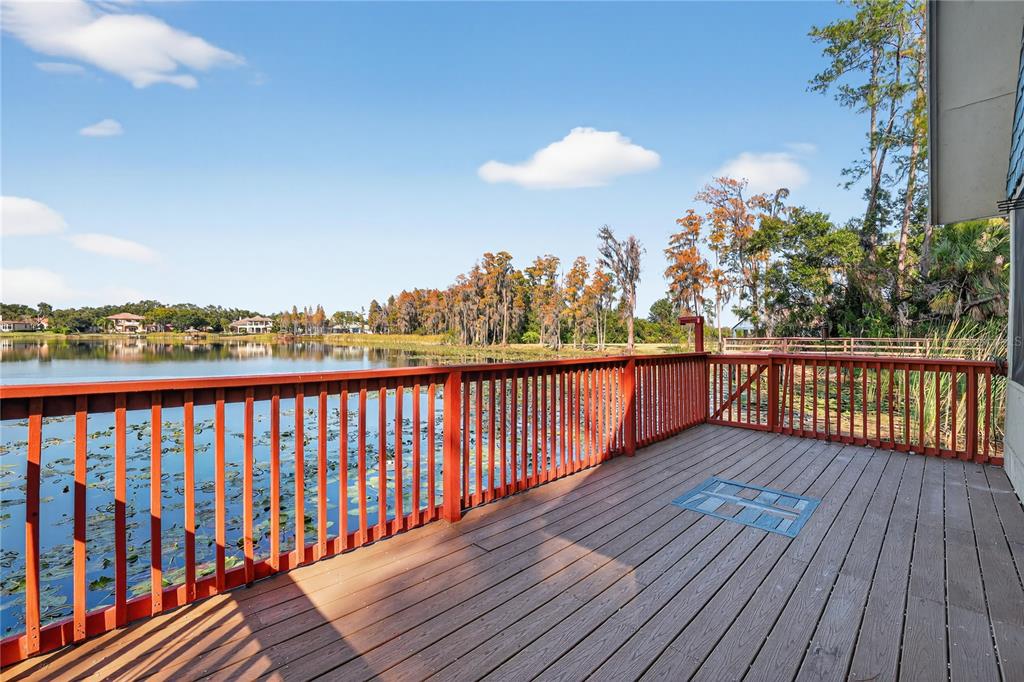 8111 North Mobley Road Odessa, FL 33556 - Photo 4 of 42 a view of city from a balcony