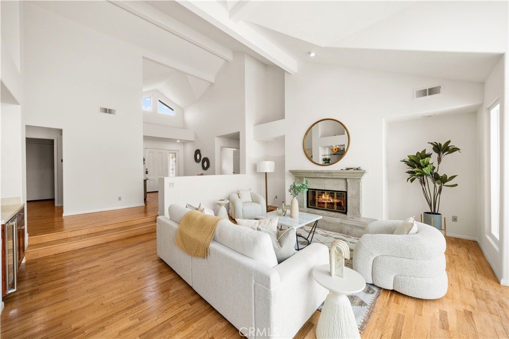 2 Saros, Unit 70 Irvine, CA 92603 - Photo 12 of 55