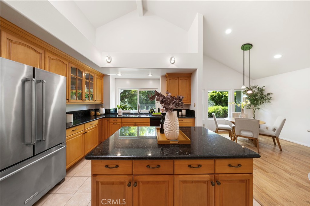2 Saros, Unit 70 Irvine, CA 92603 - Photo 21 of 55