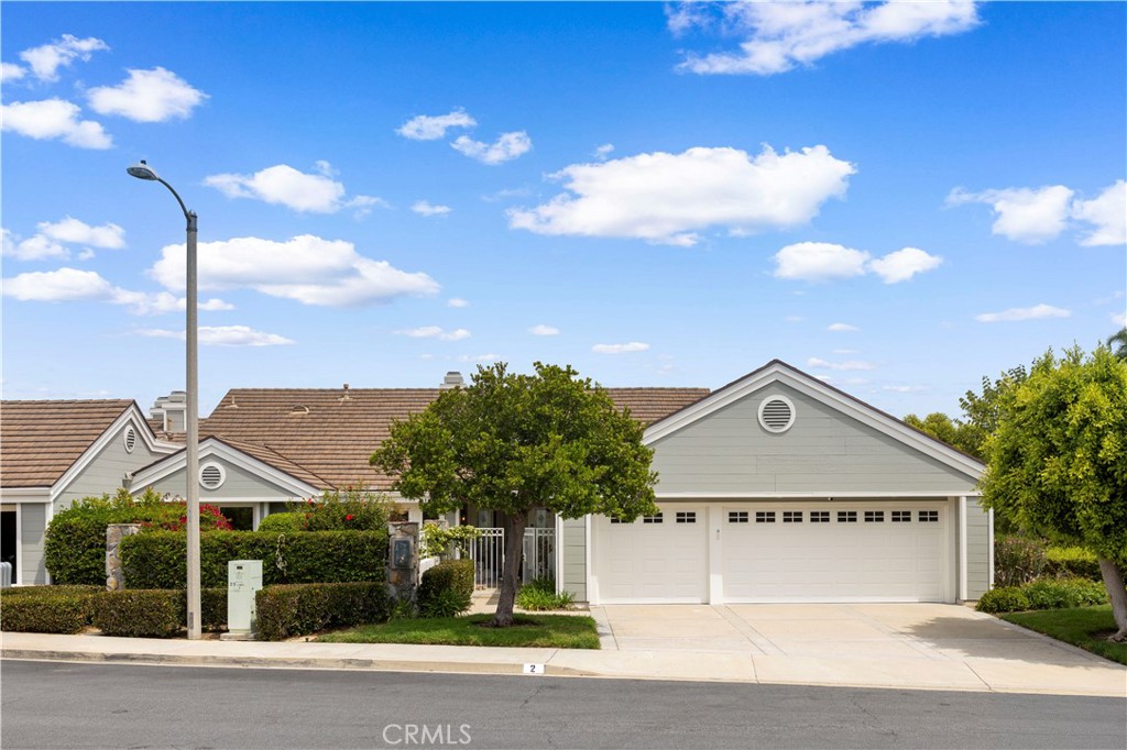 2 Saros, Unit 70 Irvine, CA 92603 - Photo 3 of 55