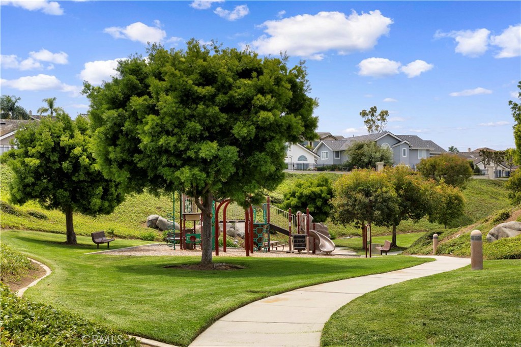 2 Saros, Unit 70 Irvine, CA 92603 - Photo 48 of 55