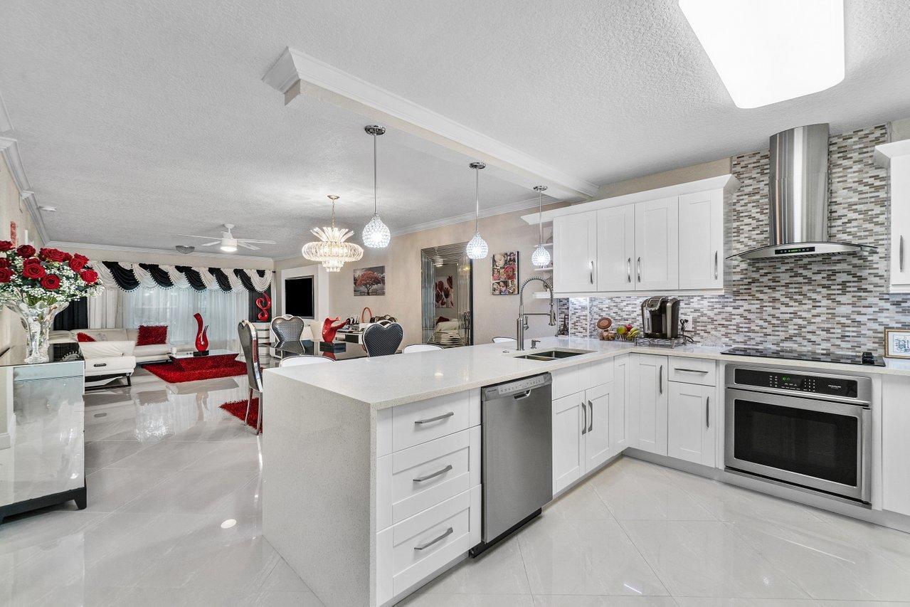 Kitchen/Living