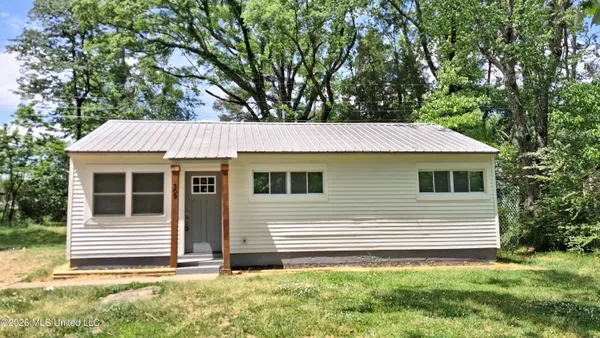 $149,900 | 309 Willa Street, Batesville, MS 38606