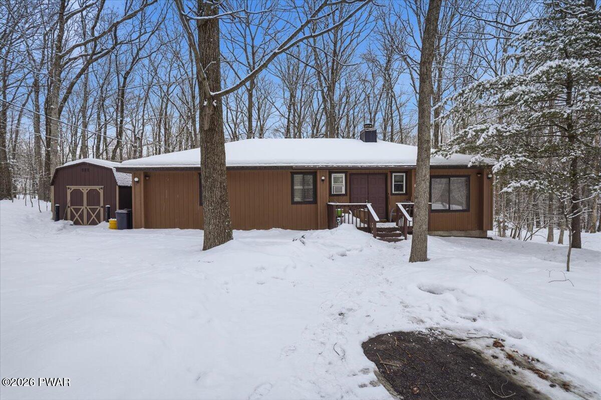 141 Inverhouse Road Henryville, PA 18332 - Photo 2 of 44 03-141_Inverhouse_RD_033