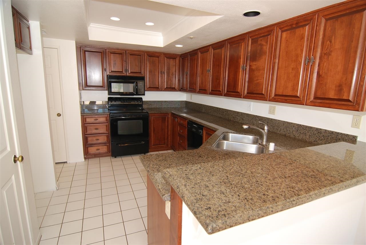 4809 Windjammer Way Carlsbad, CA 92008 - Photo 11 of 24