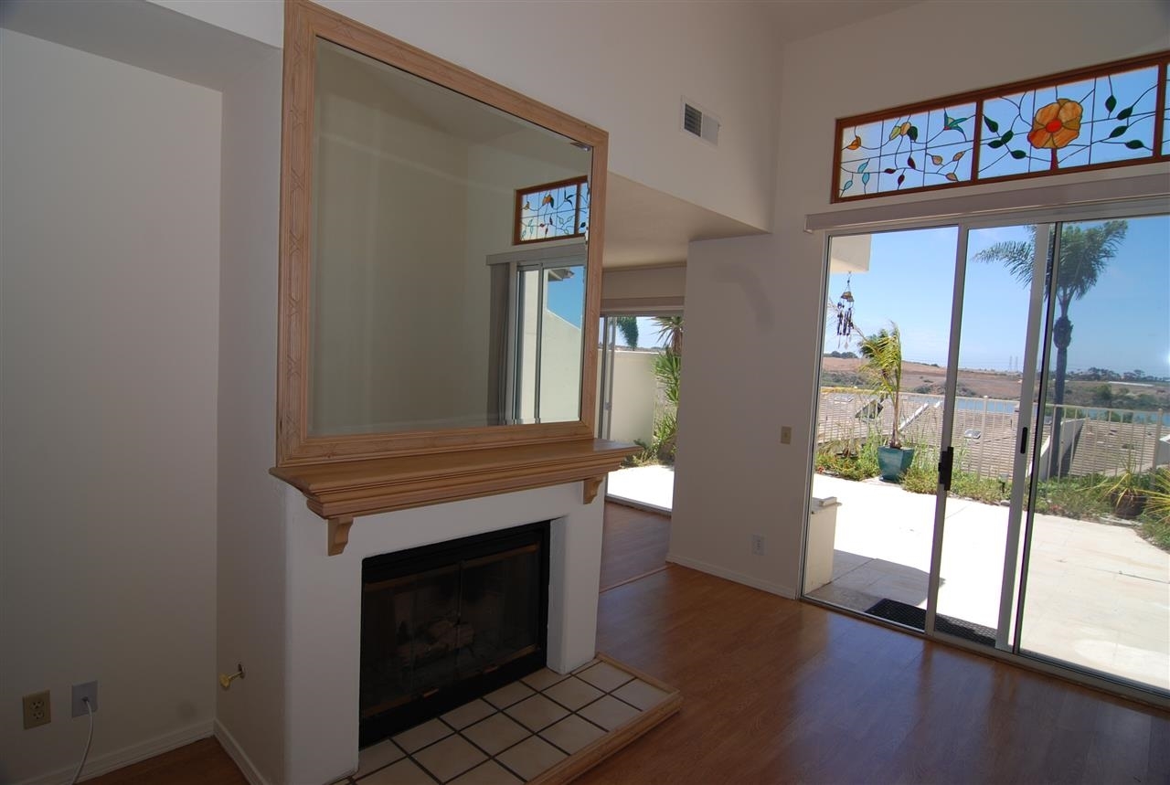 4809 Windjammer Way Carlsbad, CA 92008 - Photo 8 of 24