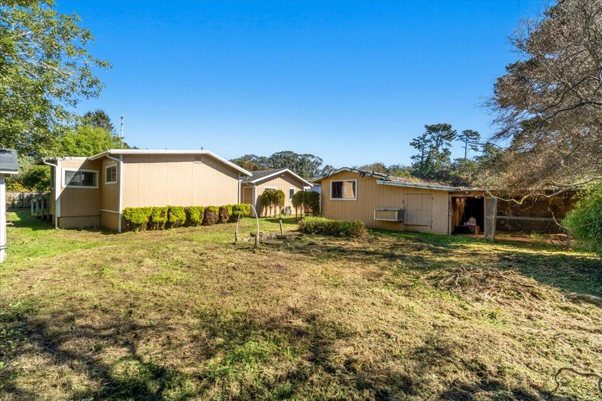 772 Eucalyptus Road McKinleyville, CA 95519 - Photo 13 of 20 15-DSC01195-HDR_1