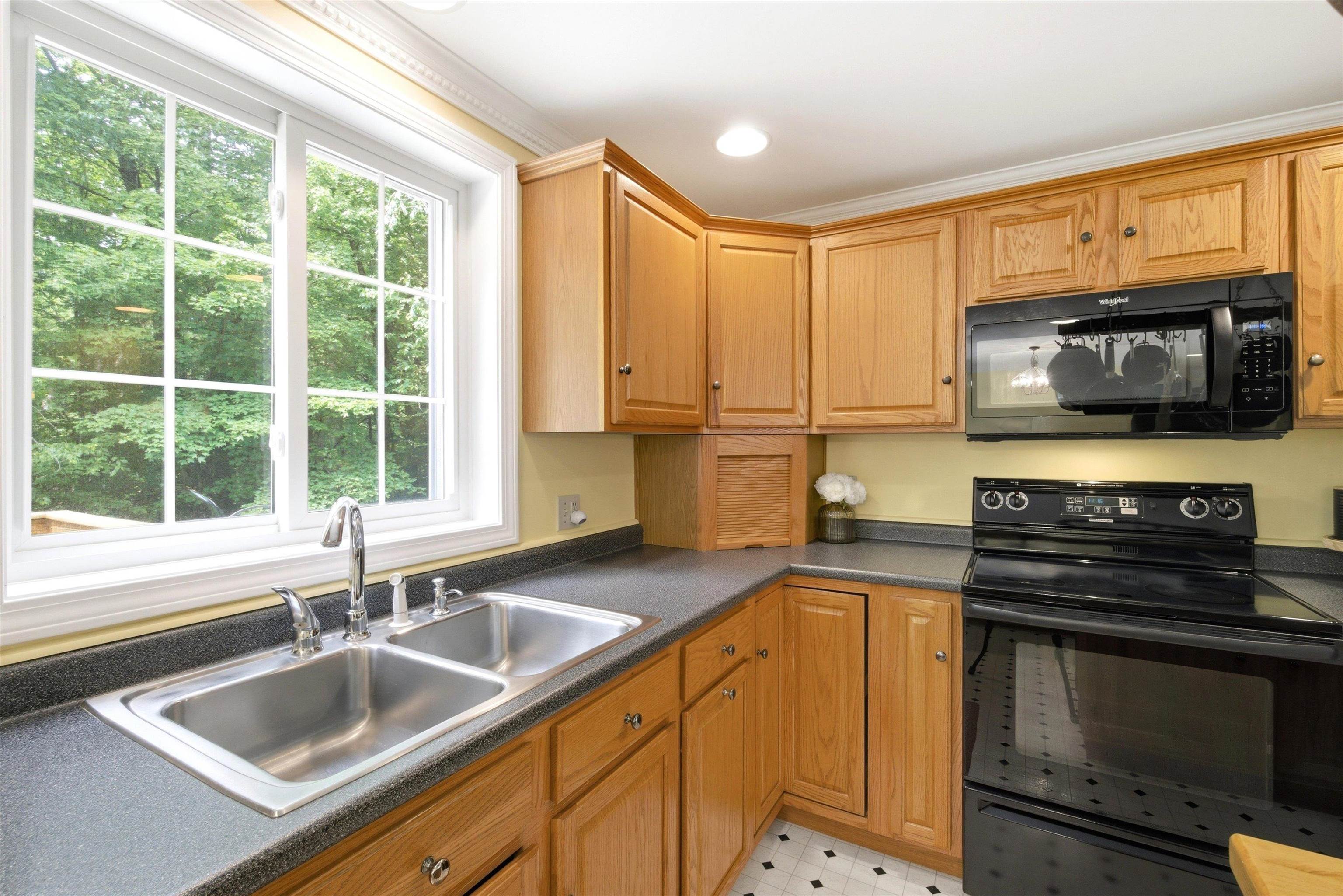 316 North Road Candia, NH 03034 - Photo 7 of 30