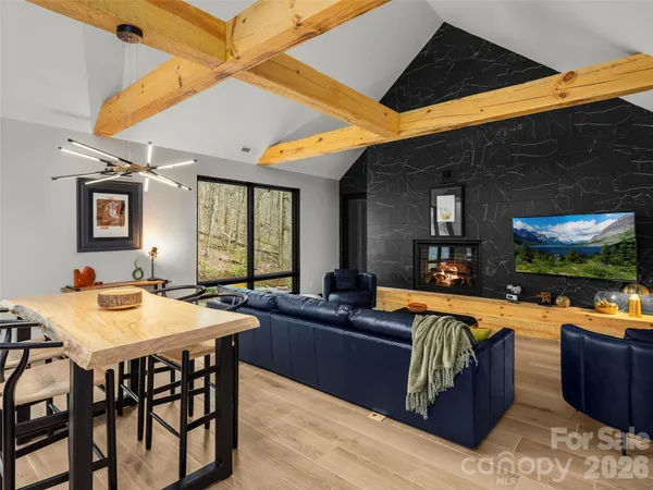 $1,599,000 | 80 Hemlock Circle, Black Mountain, NC 28711