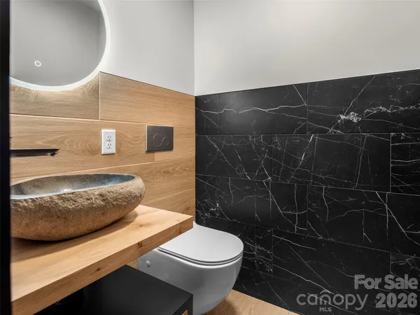 $1,599,000 | 80 Hemlock Circle, Black Mountain, NC 28711