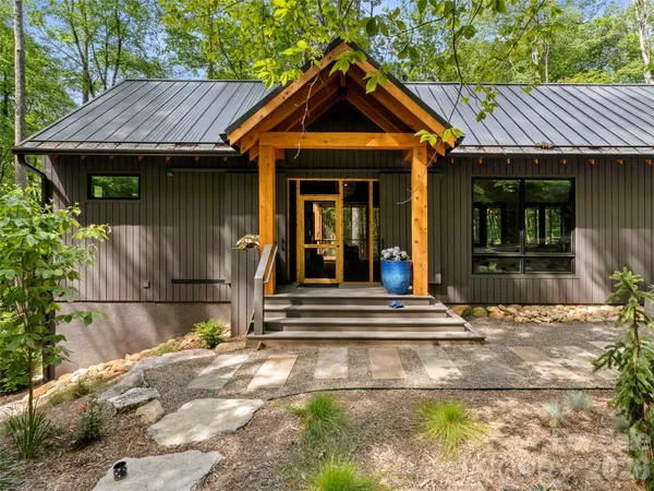 $1,599,000 | 80 Hemlock Circle, Black Mountain, NC 28711