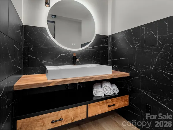 $1,599,000 | 80 Hemlock Circle, Black Mountain, NC 28711