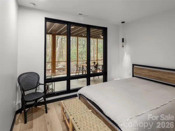 $1,599,000 | 80 Hemlock Circle, Black Mountain, NC 28711