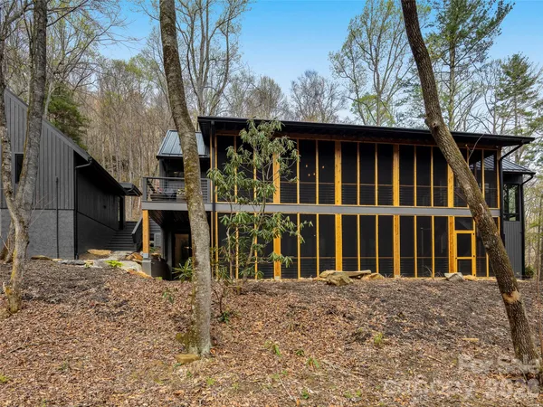 $1,599,000 | 80 Hemlock Circle, Black Mountain, NC 28711