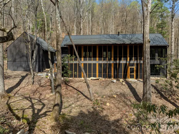 $1,599,000 | 80 Hemlock Circle, Black Mountain, NC 28711
