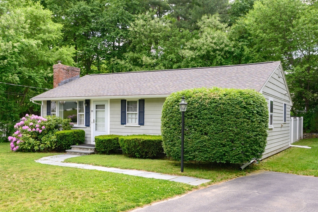 18 Perkins Road Pembroke, MA 02359 - Photo 1 of 36 Gallery Image 1
