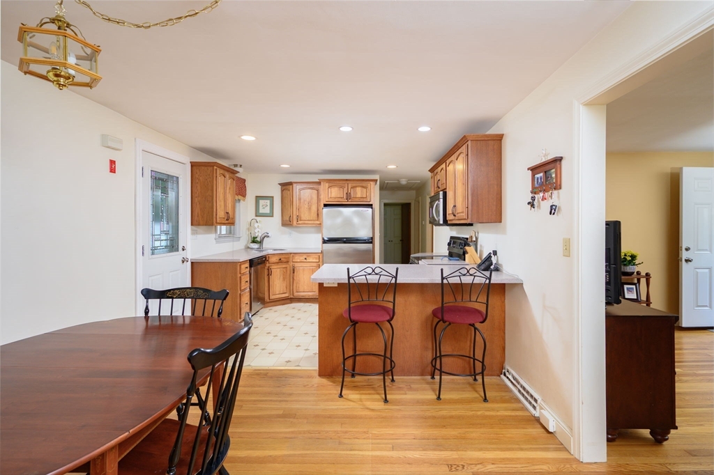 18 Perkins Road Pembroke, MA 02359 - Photo 11 of 36 Gallery Image 11