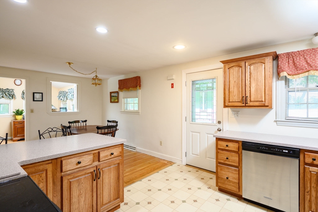 18 Perkins Road Pembroke, MA 02359 - Photo 14 of 36 Gallery Image 14