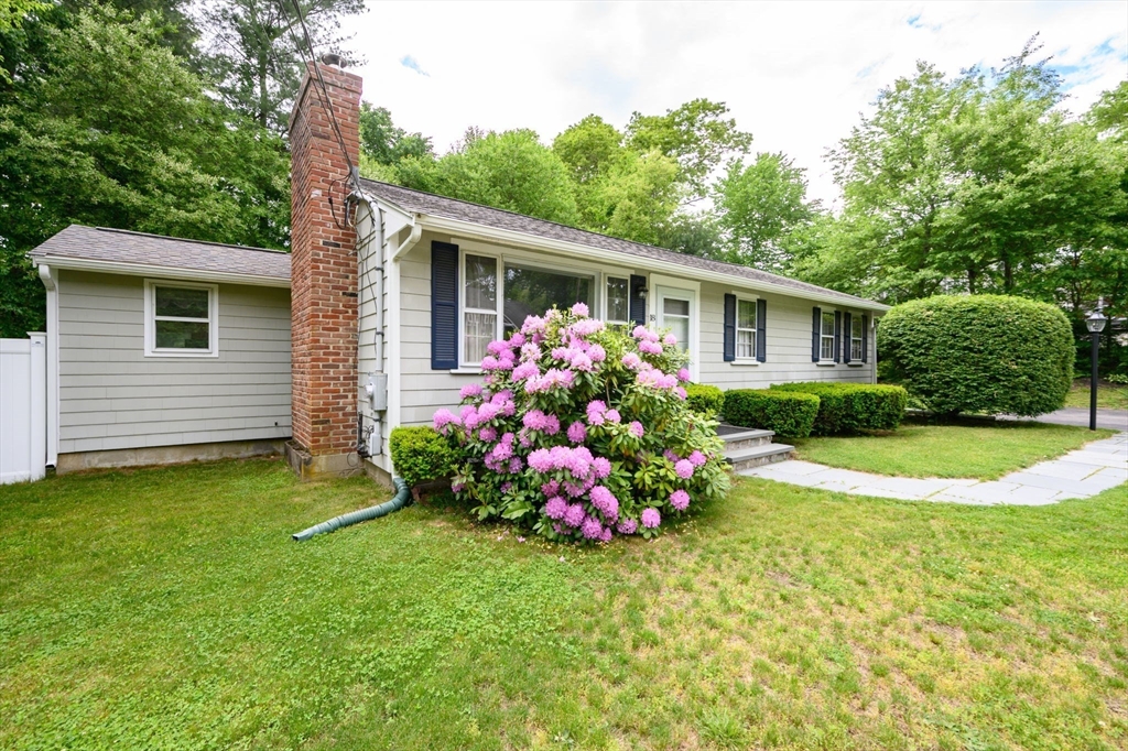 18 Perkins Road Pembroke, MA 02359 - Photo 2 of 36 Gallery Image 2