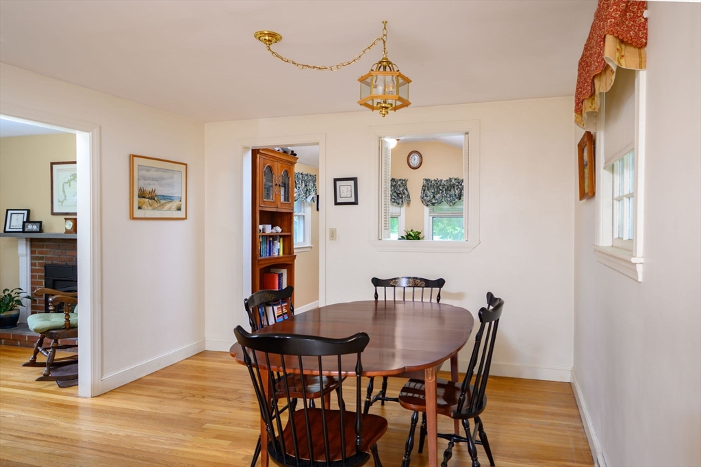 18 Perkins Road Pembroke, MA 02359 - Photo 9 of 36 Gallery Image 9