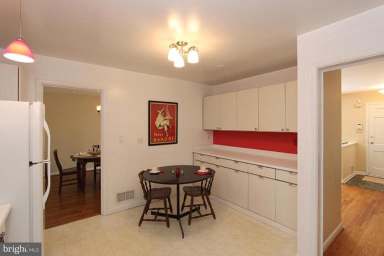 9732 Byeforde Road Kensington, MD 20895 - Photo 4 of 30 Kitchen #2