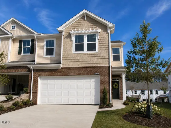 $2,300 | 1418 Glenwater Drive, Cary, NC 27519