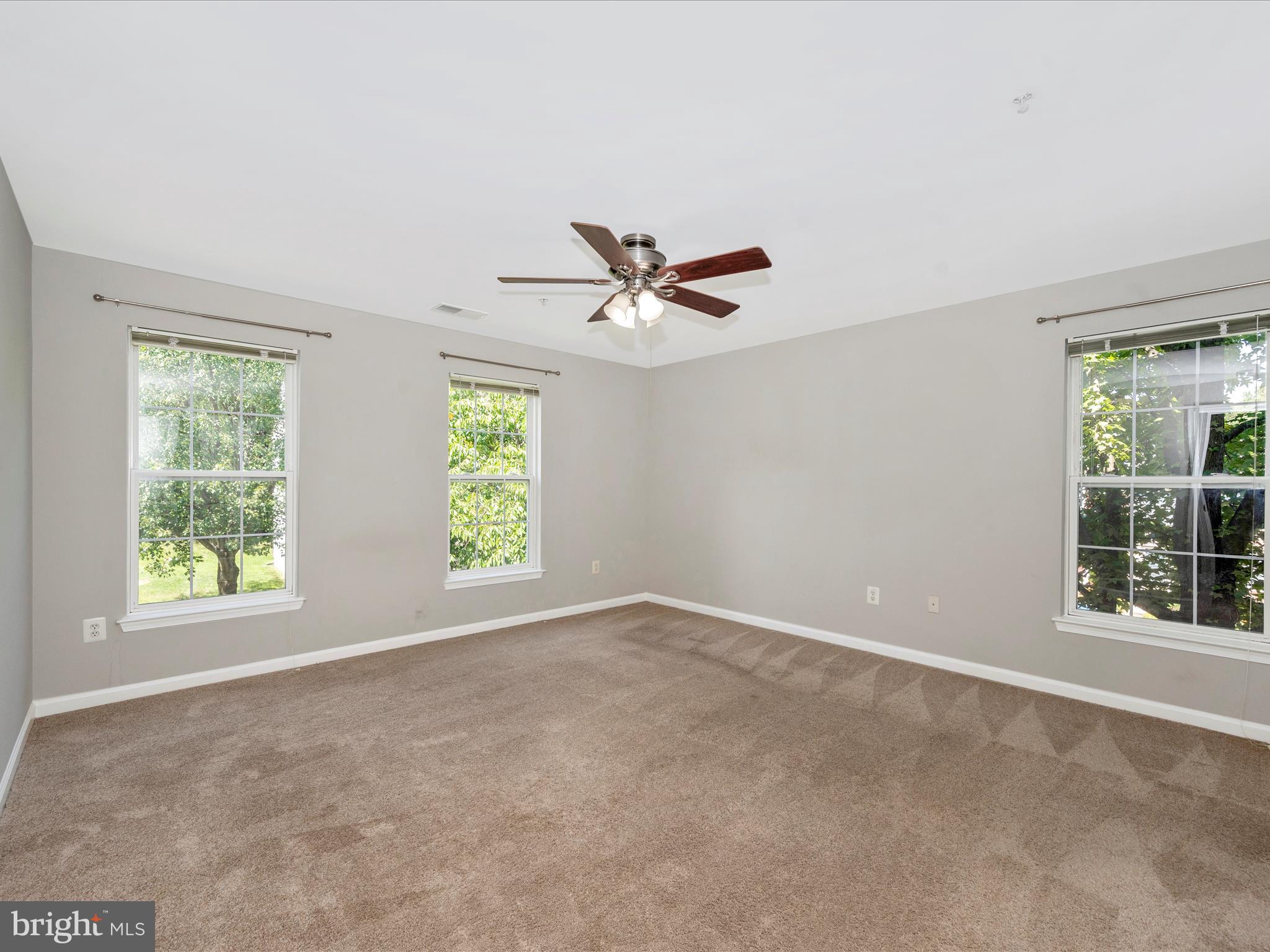 25910 Ridge Manor Drive, Unit 1000G Damascus, MD 20872 - Photo 23 of 41 Primary Bedroom