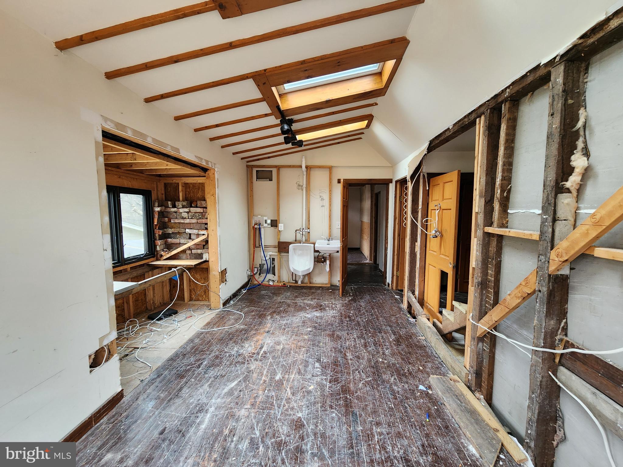 6202 Smith Avenue Baltimore, MD 21209 - Photo 18 of 30