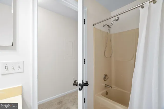 $245,000 | 3847 Shadywood Drive, Unit 2D, Jefferson, MD 21755