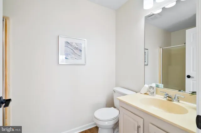 $245,000 | 3847 Shadywood Drive, Unit 2D, Jefferson, MD 21755