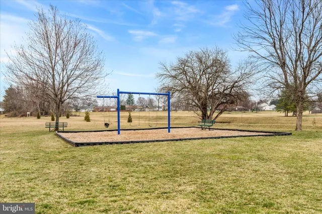 $245,000 | 3847 Shadywood Drive, Unit 2D, Jefferson, MD 21755