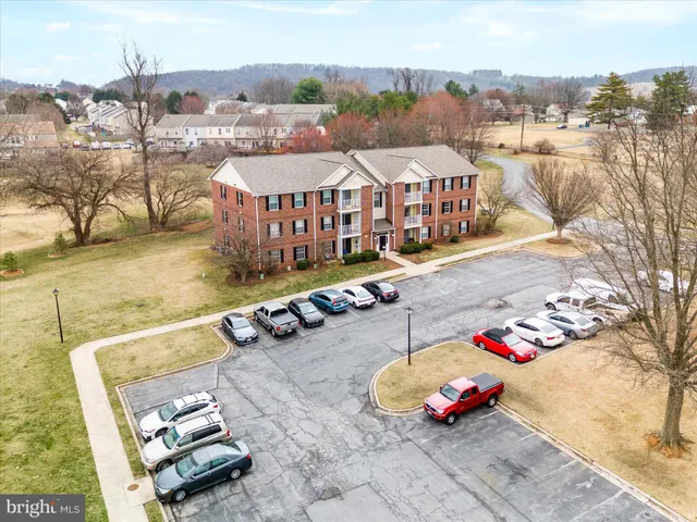 $245,000 | 3847 Shadywood Drive, Unit 2D, Jefferson, MD 21755