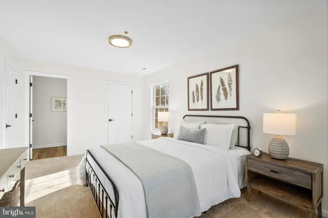 $245,000 | 3847 Shadywood Drive, Unit 2D, Jefferson, MD 21755