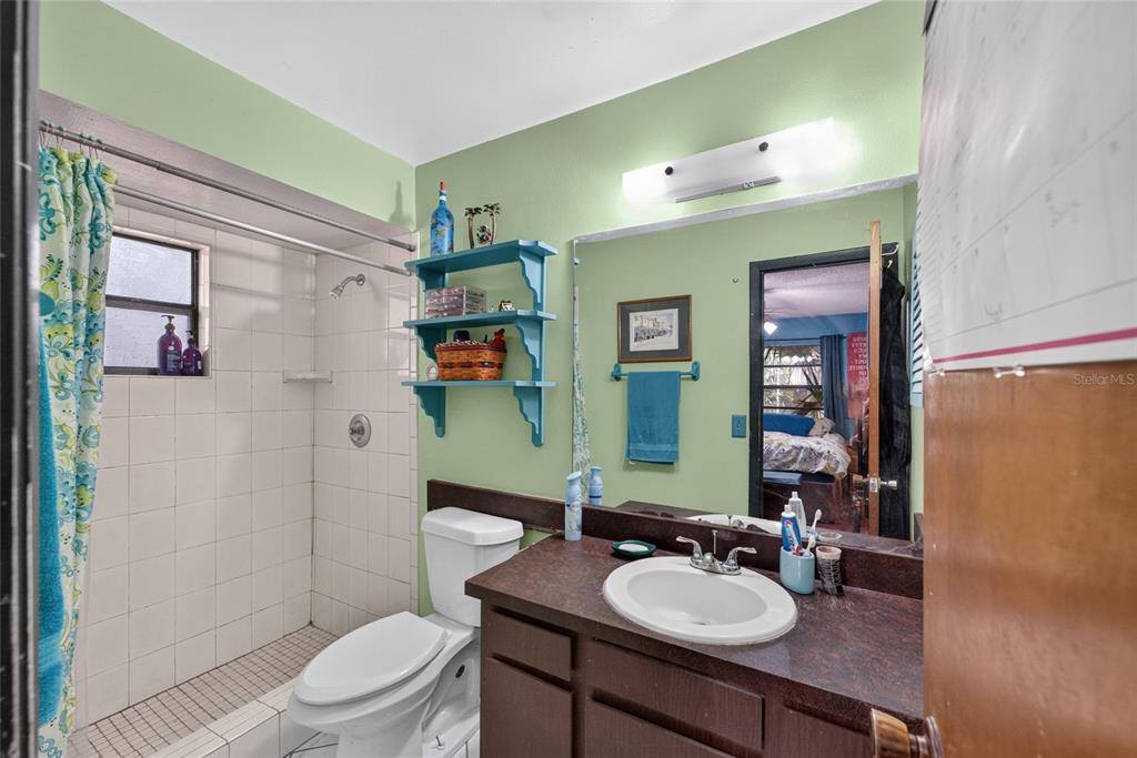 8204 Southwest 12th Place Gainesville, FL 32607 - Photo 11 of 33 Gallery Image 11