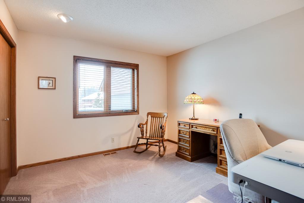 1288 Raspberry Court Eagan, MN 55123 - Photo 20 of 26
