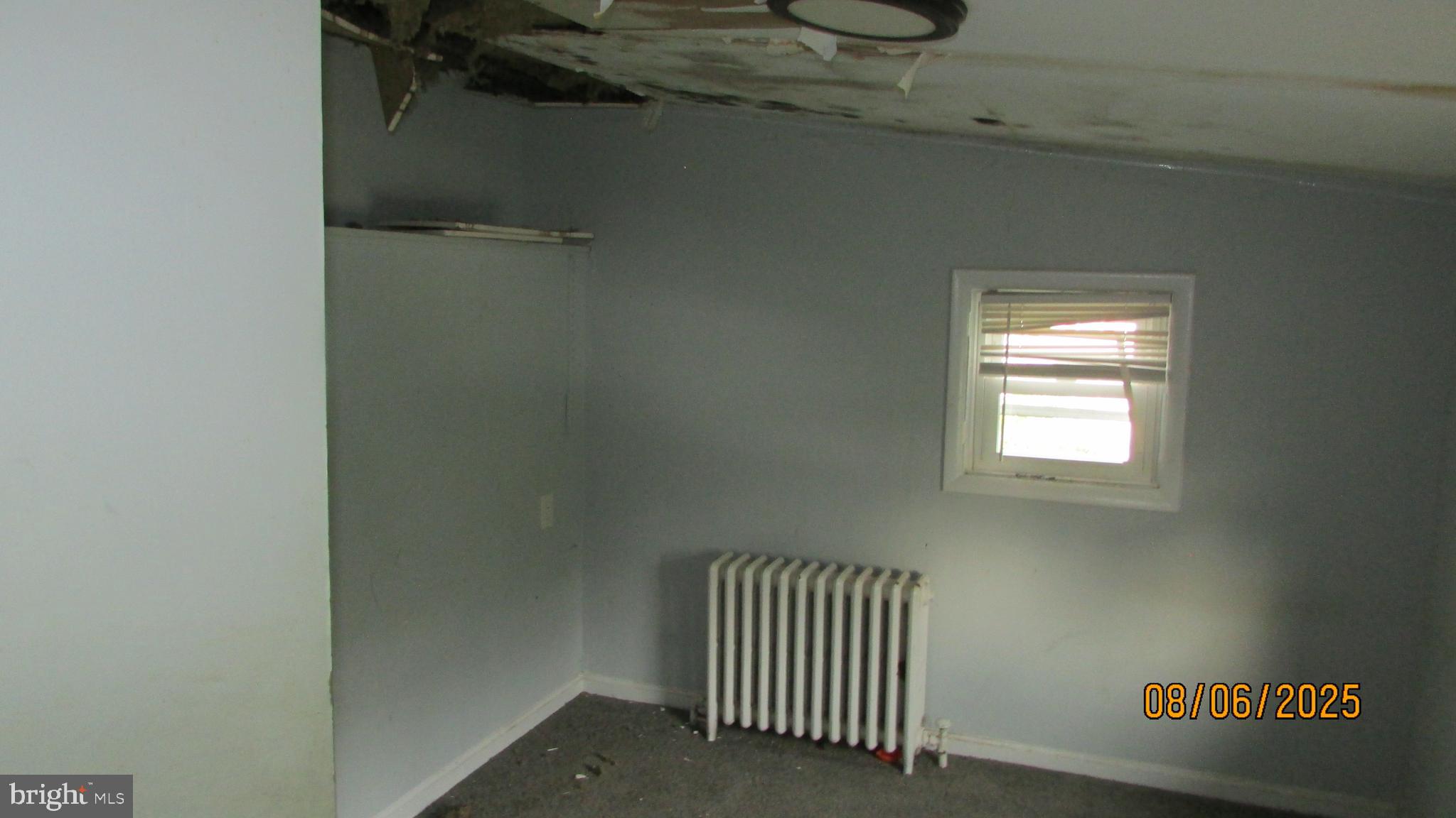 4724 Branchville Road College Park, MD 20740 - Photo 28 of 41 a view of a room with a window