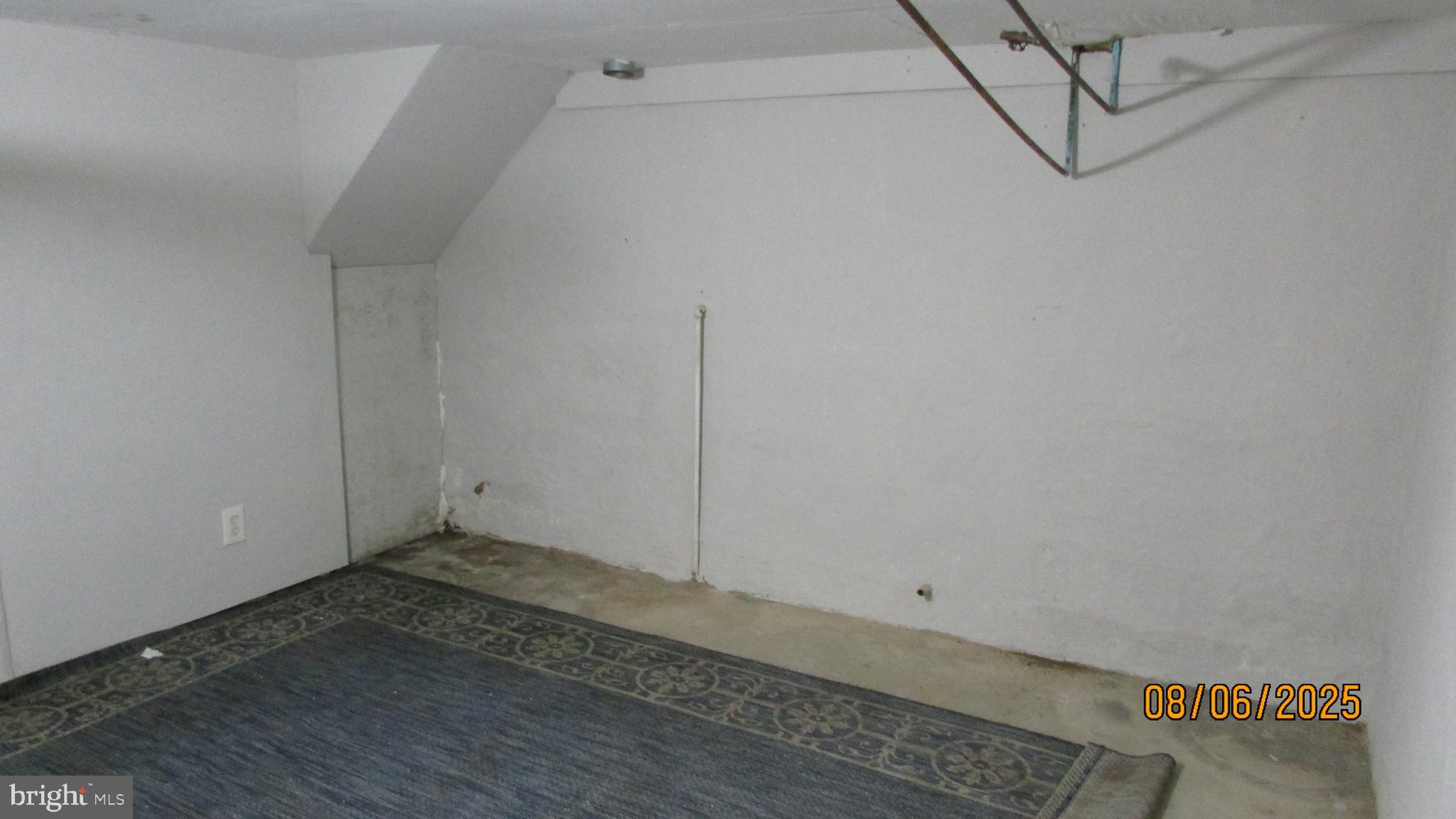 4724 Branchville Road College Park, MD 20740 - Photo 41 of 41 a view of a room