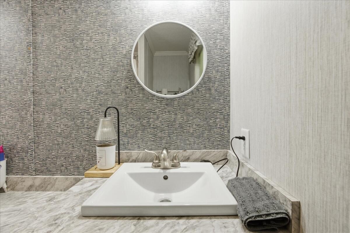 1175 Weld Road Wilton, ME 04294 - Photo 29 of 50 Primary Bathroom