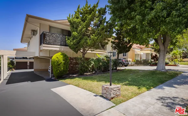 $1,300,000 | 1231 Romulus Drive, Glendale, CA 91205