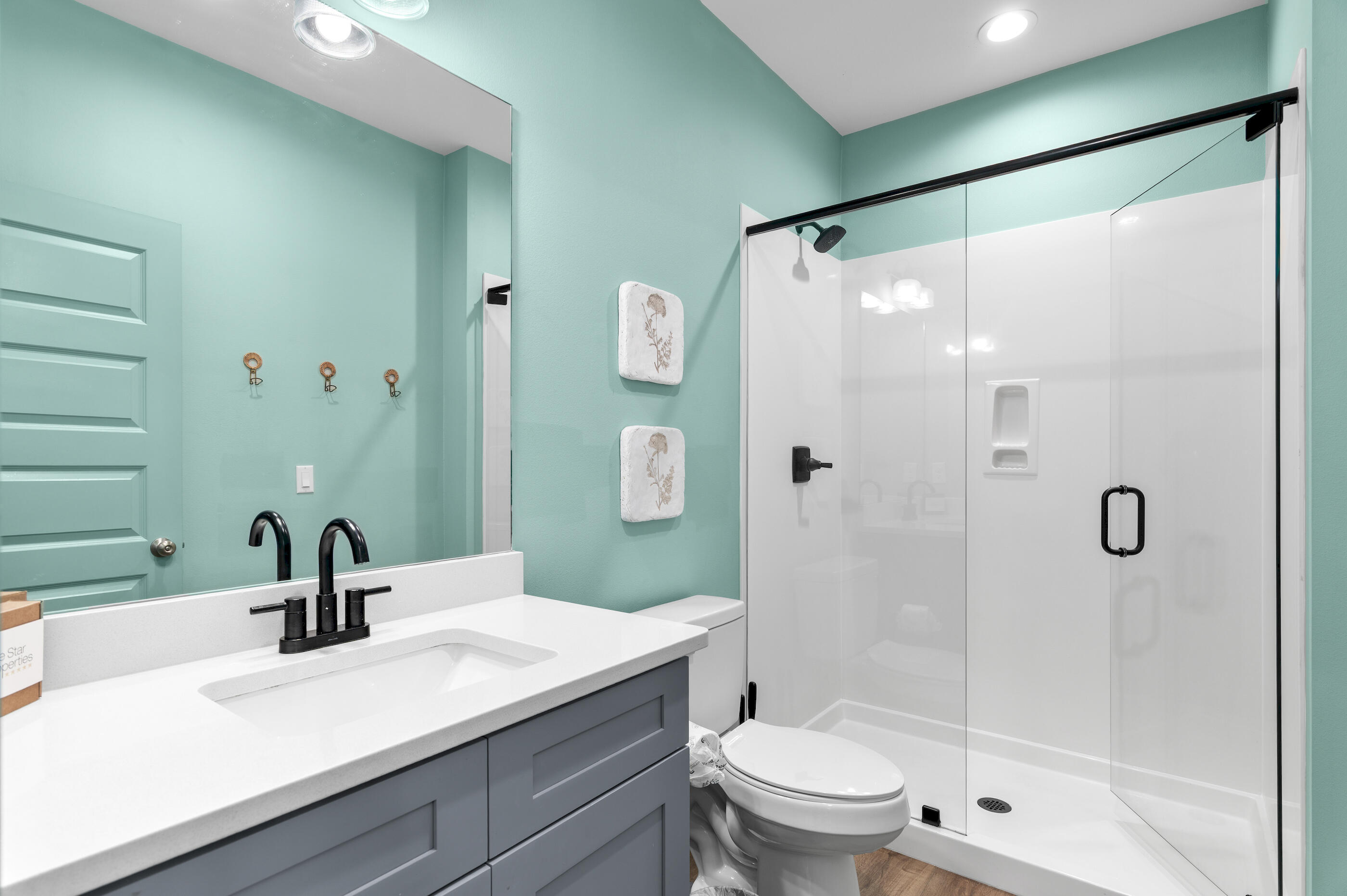 19 Penelope Street Miramar Beach, FL 32550 - Photo 28 of 59 En-suite bath 3