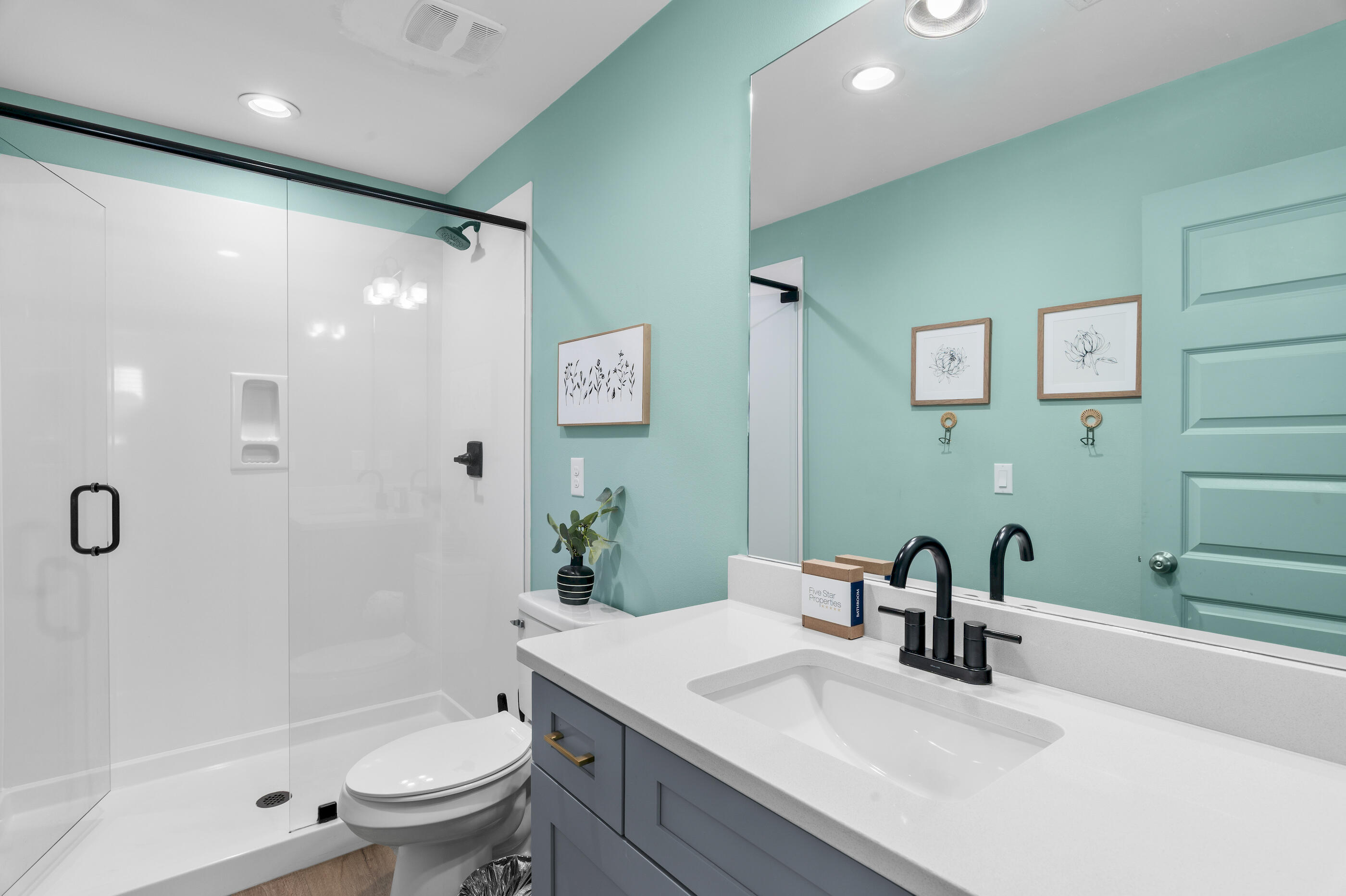 19 Penelope Street Miramar Beach, FL 32550 - Photo 43 of 59 En-suite bath 8