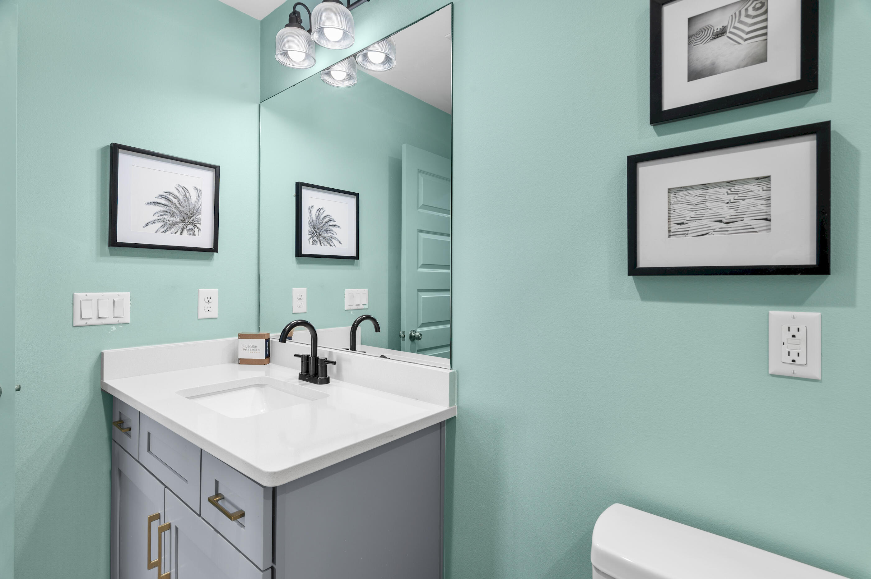 19 Penelope Street Miramar Beach, FL 32550 - Photo 46 of 59 En-suite bath 7