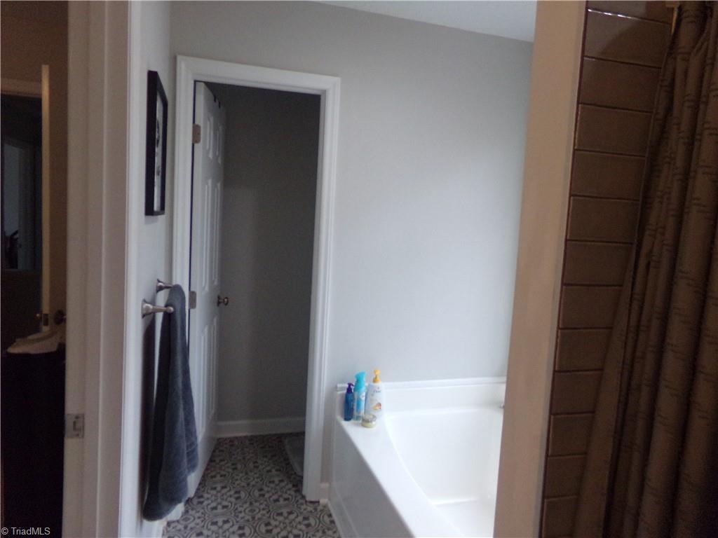 626 Creekridge Road Eden, NC 27288 - Photo 18 of 22 Primary Bathroom