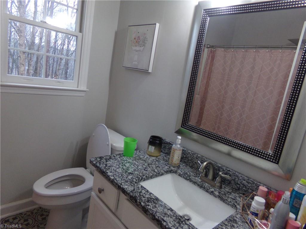 626 Creekridge Road Eden, NC 27288 - Photo 22 of 22 Guest Bathroom