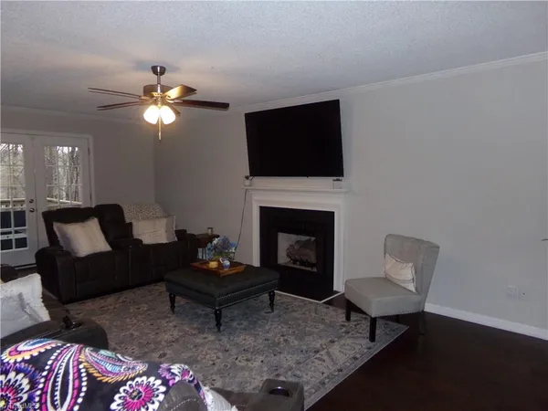 $319,900 | 626 Creekridge Road, Eden, NC 27288