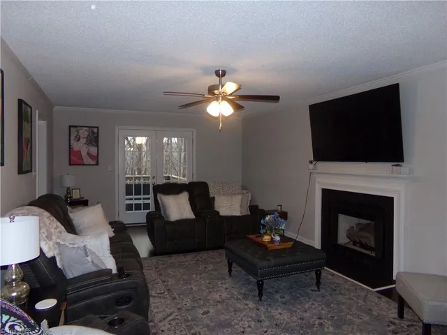 $319,900 | 626 Creekridge Road, Eden, NC 27288