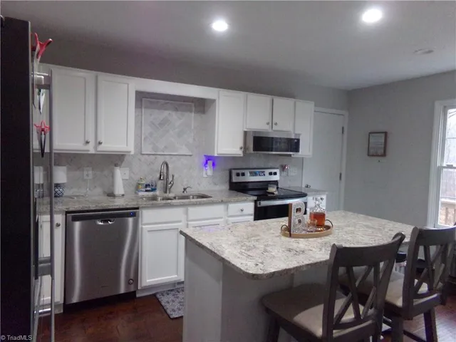 $319,900 | 626 Creekridge Road, Eden, NC 27288